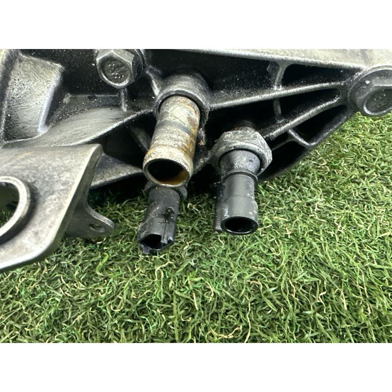 Корпус масляного фильтра (двигатель и элементы) Jeep Grand Cherokee WK2 2014 3.0 Diesel 68269916AB