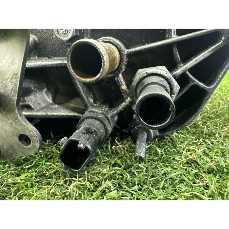 Корпус масляного фильтра (двигатель и элементы) Jeep Grand Cherokee WK2 2014 3.0 Diesel 68269916AB