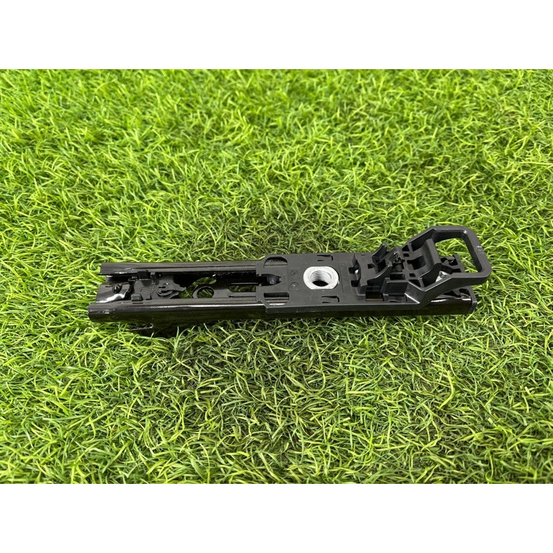 Кронштейн ремня безопасности (салон) Mercedes-Benz EQB 350 X243 2022 A0008606806