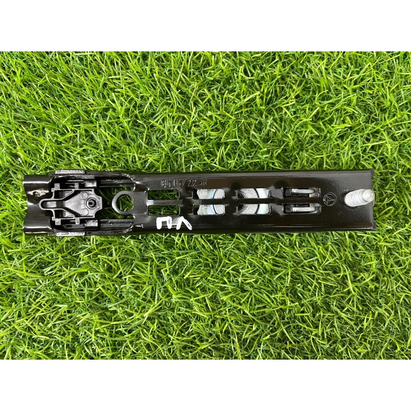 Кронштейн ремня безопасности (салон) Mercedes-Benz EQB 350 X243 2022 A0008606806