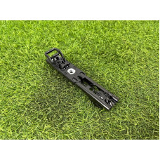 Кронштейн ремня безопасности