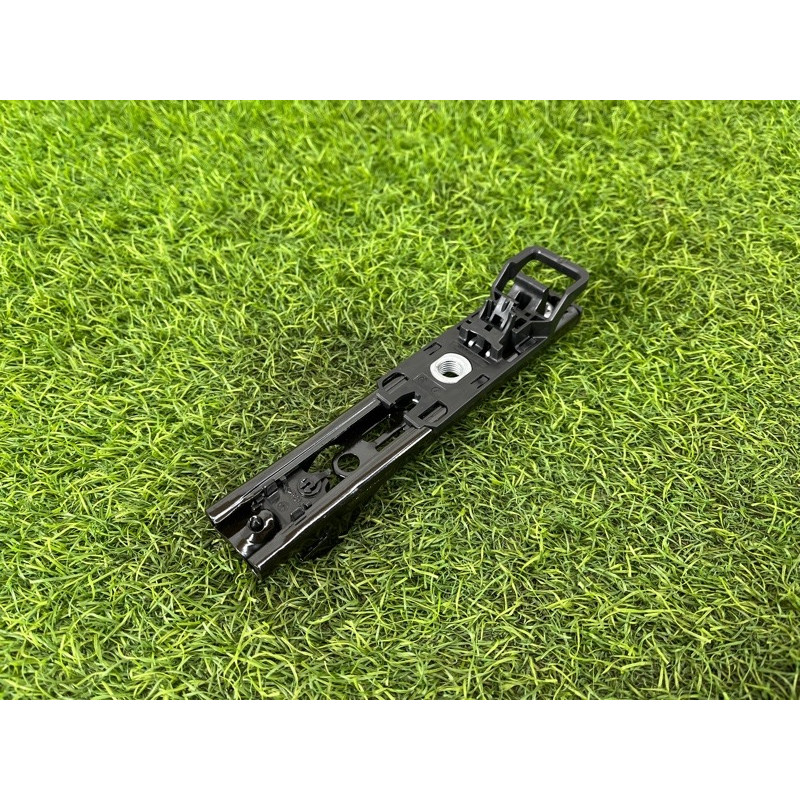 Кронштейн ремня безопасности (салон) Mercedes-Benz EQB 350 X243 2022 A0008606806