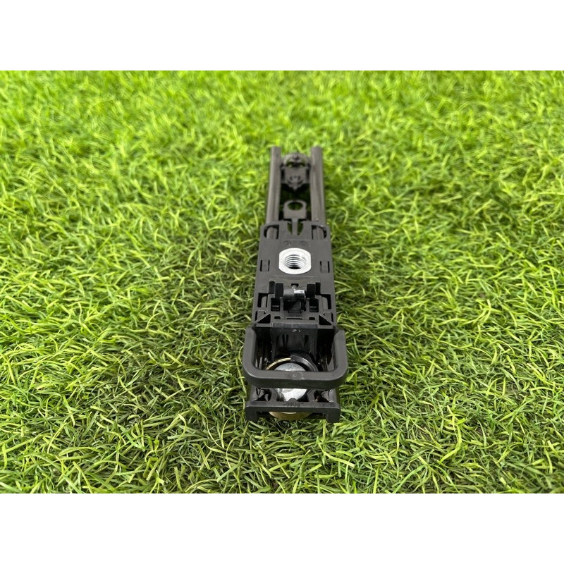 Кронштейн ремня безопасности (салон) Mercedes-Benz EQB 350 X243 2022 A0008606806