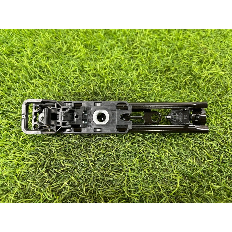 Кронштейн ремня безопасности (салон) Mercedes-Benz EQB 350 X243 2022 A0008606806