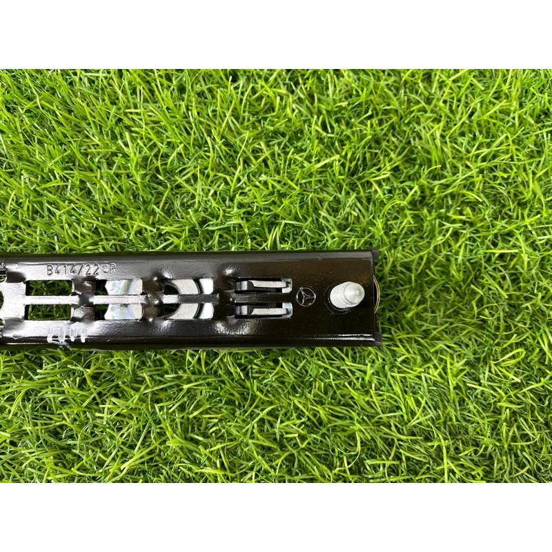 Кронштейн ремня безопасности (салон) Mercedes-Benz EQB 350 X243 2022 A0008606806