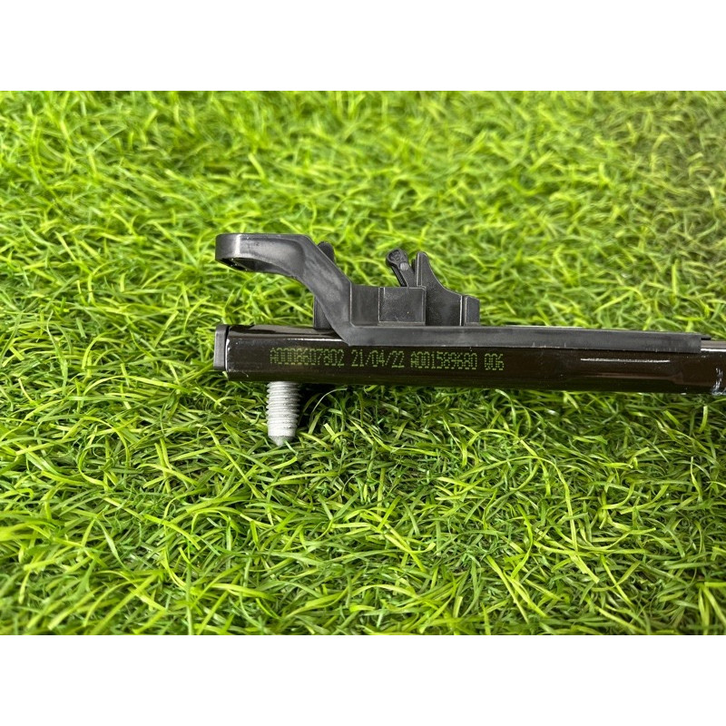 Кронштейн ремня безопасности (салон) Mercedes-Benz EQB 350 X243 2022 A0008606806