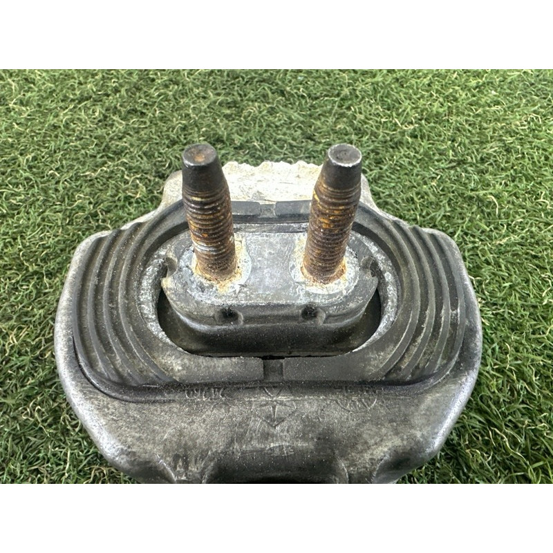 Подушка КПП (трансмиссия) Jeep Grand Cherokee WK2 2014 3.0 Diesel 68103111AB