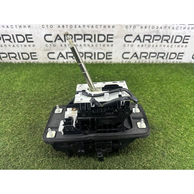 Селектор АКПП (трансмиссия) AUDI Q5 8R 2012 3.2 8K1713105B