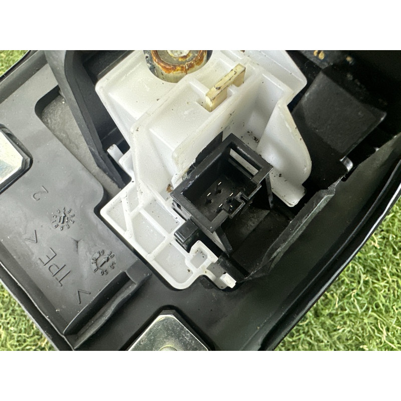 Селектор АКПП (трансмиссия) AUDI Q5 8R 2012 3.2 8K1713105B