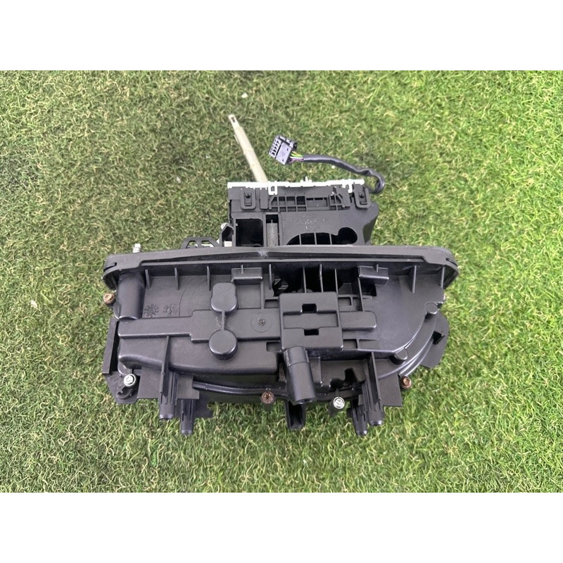 Селектор АКПП (трансмиссия) AUDI Q5 8R 2012 3.2 8K1713105B