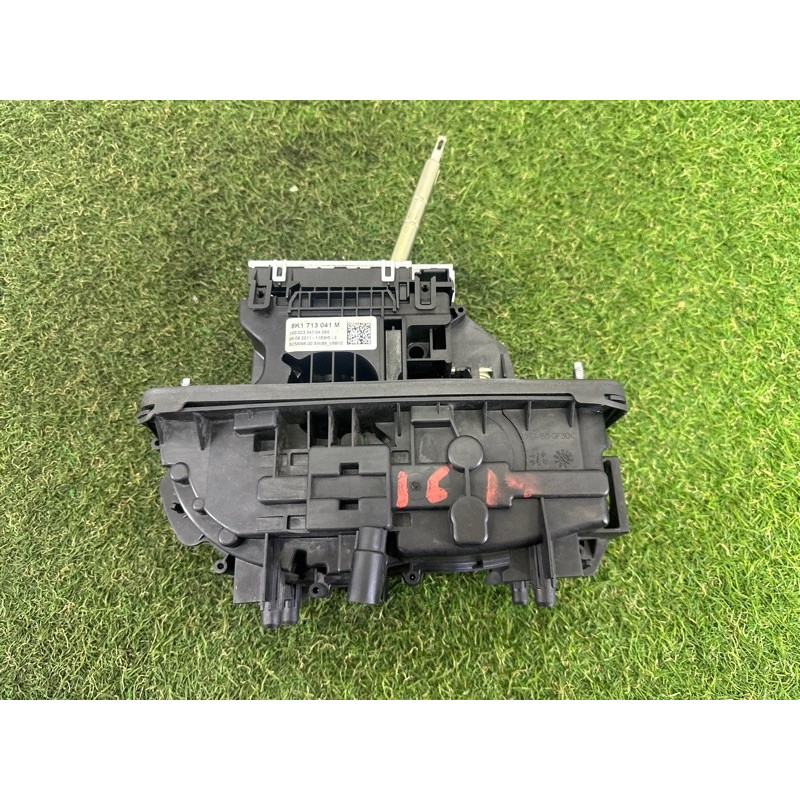 Селектор АКПП (трансмиссия) AUDI Q5 8R 2012 3.2 8K1713105B