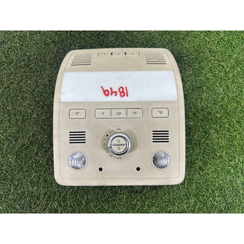 Салонний світильник (салон) Volkswagen Touareg NF 2013 3.0 Hybrid 7P6947105HH67