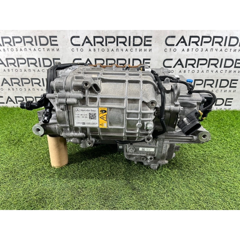 Электродвигатель (закрытая категория) Mercedes-Benz EQB 350 X243 2022 A2433408802