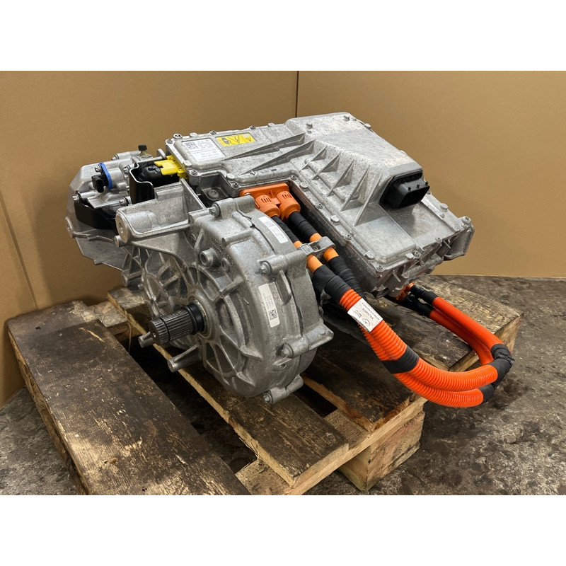 Электродвигатель (закрытая категория) Mercedes-Benz EQB 350 X243 2022 A2433408902