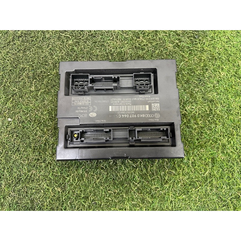 Модуль BCM (электрика / блоки управления) AUDI Q5 8R 2012 3.2 8K0907064CS