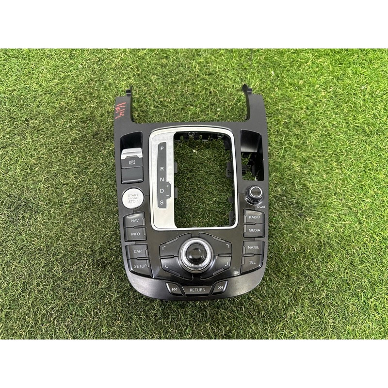 Панель управления мультимедиа (электрика / блоки управления) AUDI Q5 8R 2012 3.2 8T0919609GWFX