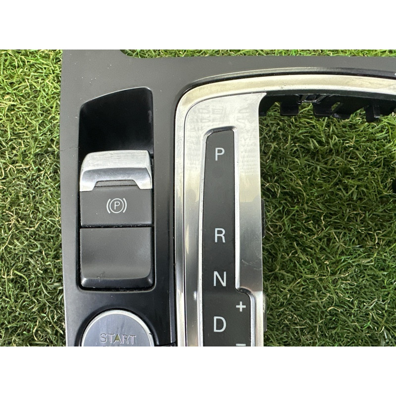 Панель управления мультимедиа (электрика / блоки управления) AUDI Q5 8R 2012 3.2 8T0919609GWFX