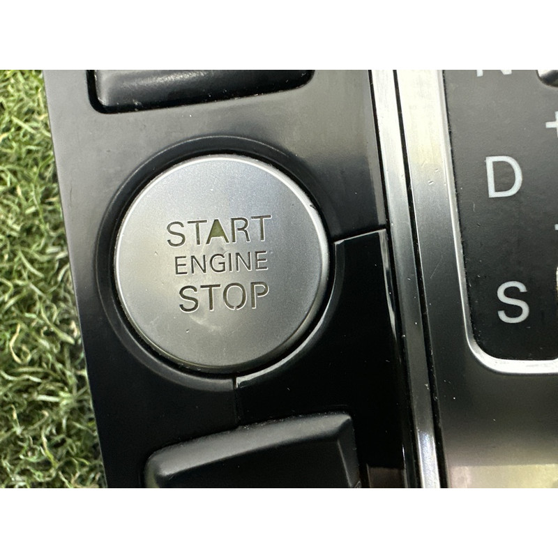 Панель управления мультимедиа (электрика / блоки управления) AUDI Q5 8R 2012 3.2 8T0919609GWFX