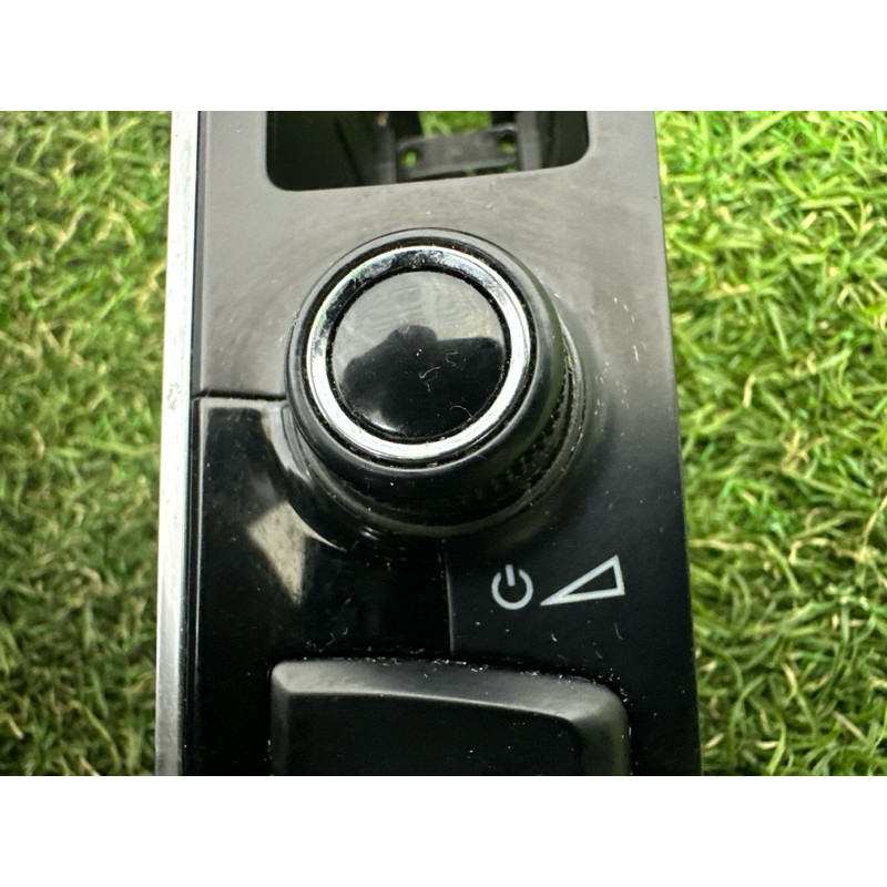 Панель управления мультимедиа (электрика / блоки управления) AUDI Q5 8R 2012 3.2 8T0919609GWFX