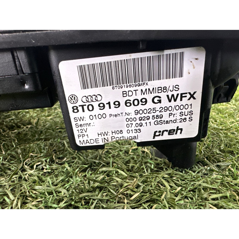 Панель управления мультимедиа (электрика / блоки управления) AUDI Q5 8R 2012 3.2 8T0919609GWFX