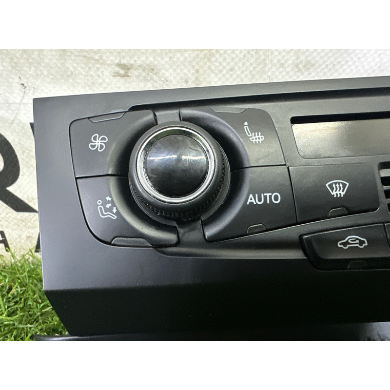 Блок управления климат-контролем (электрика / блоки управления) AUDI Q5 8R 2012 3.2 8T1820043AKXZF