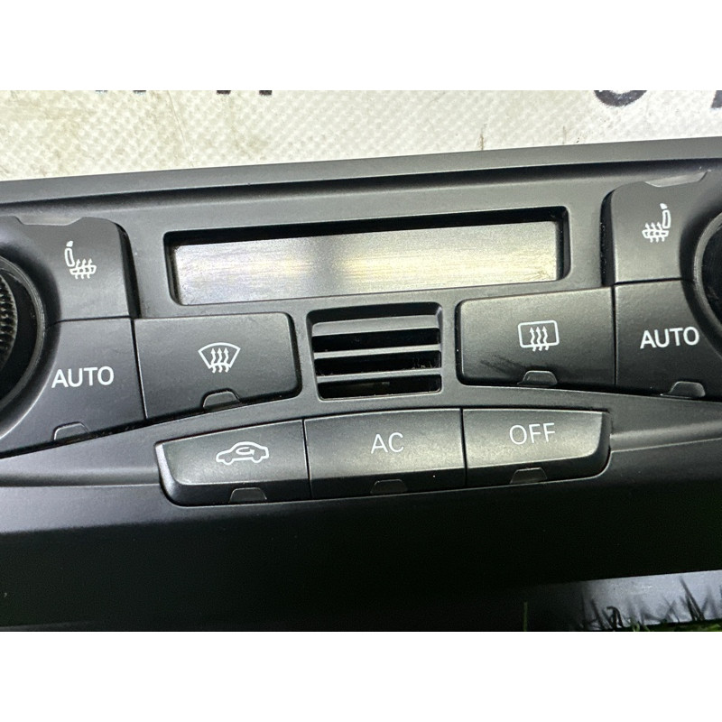 Блок управления климат-контролем (электрика / блоки управления) AUDI Q5 8R 2012 3.2 8T1820043AKXZF