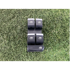 Блок кнопок стеклоподъемников