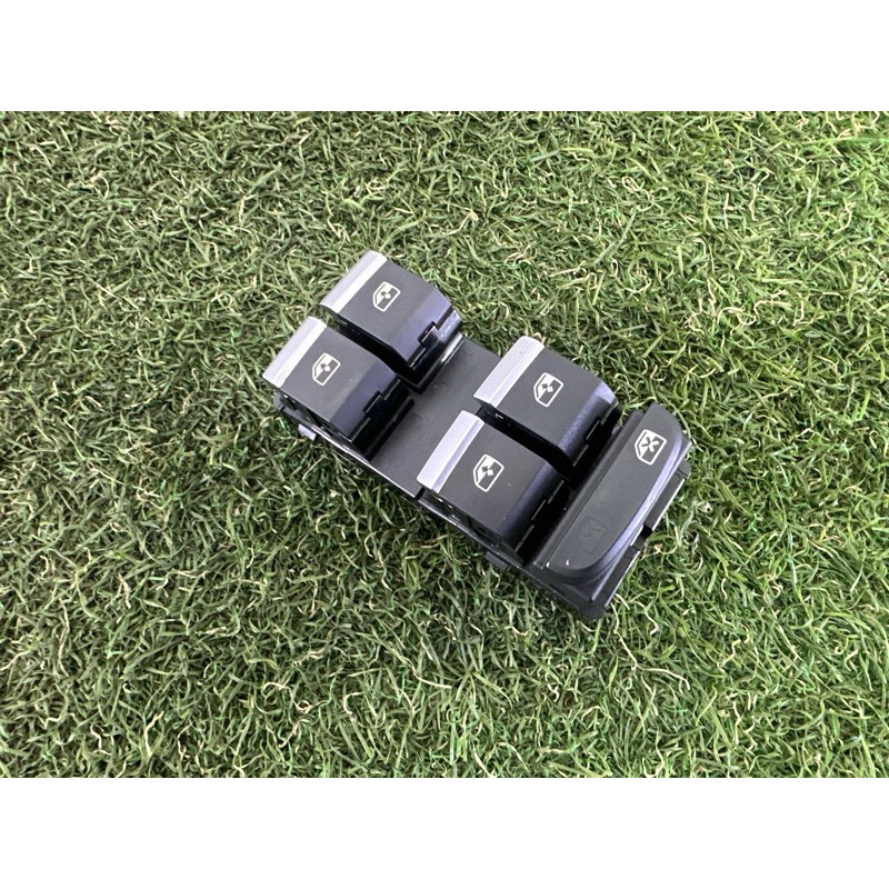 Блок кнопок стеклоподъемников (электрика / кнопки) AUDI A4 B9 2017 2.0 TFSI 8W0959851E5PR