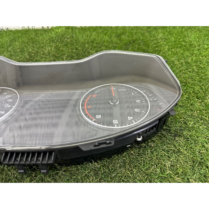 Панель приборов (салон) AUDI A4 B9 2017 2.0 TFSI 8W5920840A