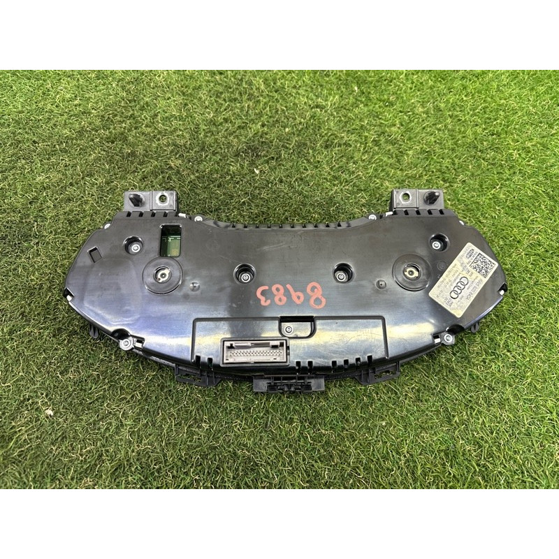 Панель приборов (салон) AUDI A4 B9 2017 2.0 TFSI 8W5920840A