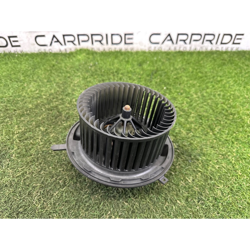 Мотор печки (отопление и кондиционирование) BMW 3-series E90 2010 3.0 N54 64119227670