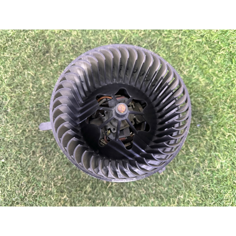 Мотор печки (отопление и кондиционирование) BMW 3-series E90 2010 3.0 N54 64119227670