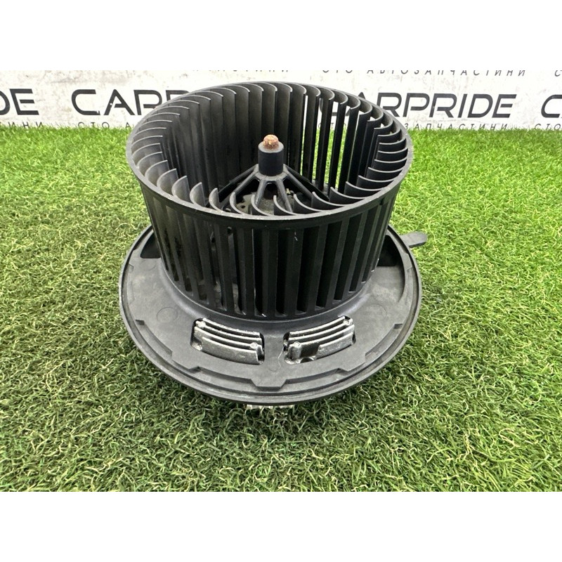 Мотор печки (отопление и кондиционирование) BMW 3-series E90 2010 3.0 N54 64119227670