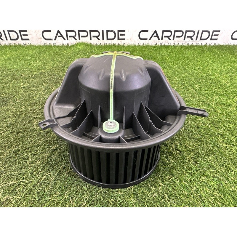 Мотор печки (отопление и кондиционирование) BMW 3-series E90 2010 3.0 N54 64119227670