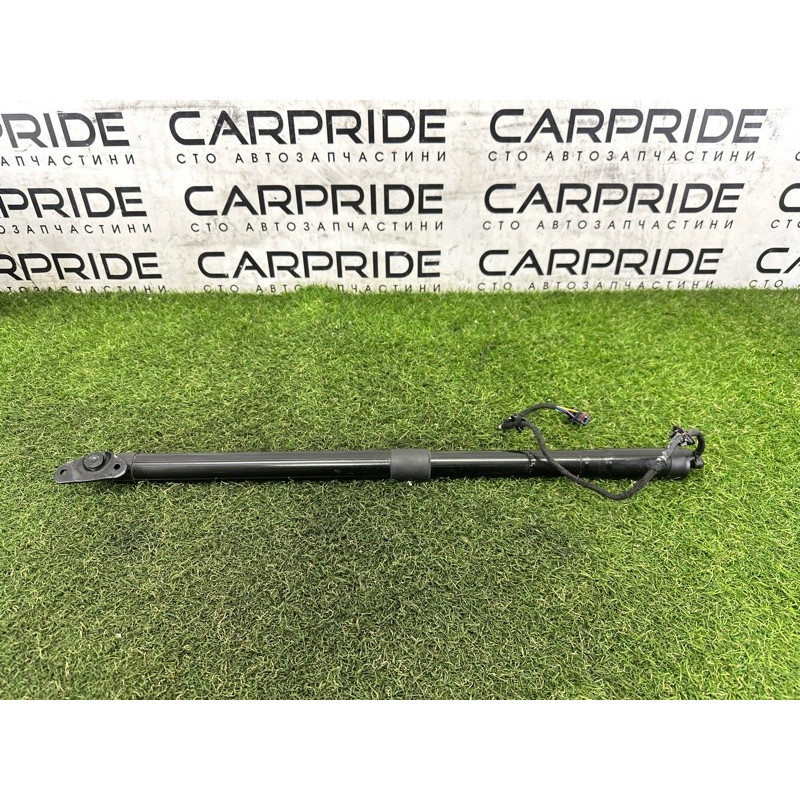 Привод двери багажника (электрика) Volkswagen Touareg NF 2011 3.6 7P6827851FIIT