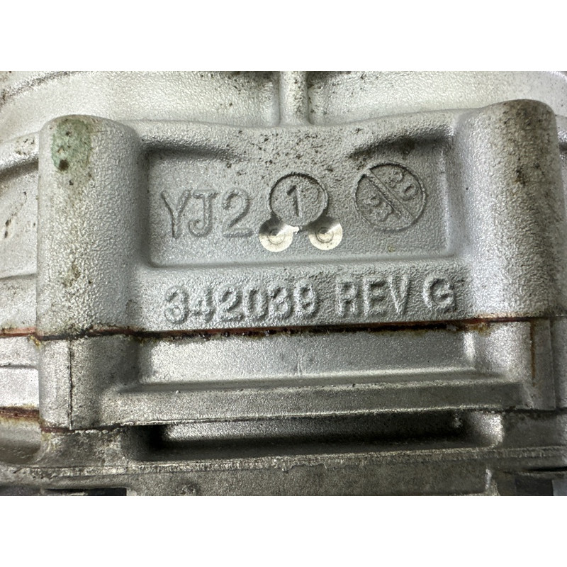 Компрессор ДВС (впускная система) Volkswagen Touareg NF 2013 3.0 Hybrid 06E145601AN