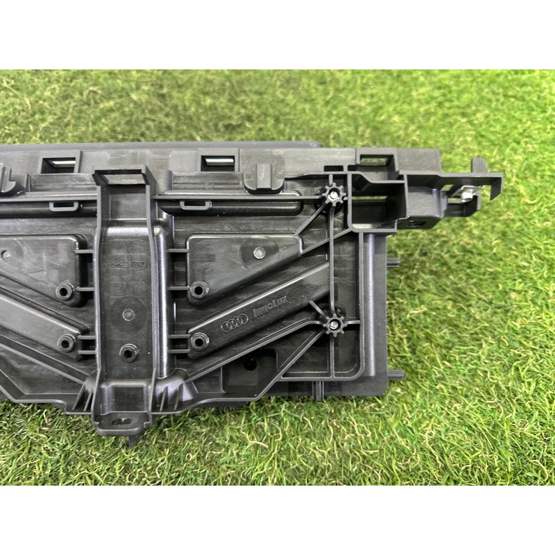 Монитор (электрика) AUDI A4 B9 2017 2.0 TFSI 8W1919604