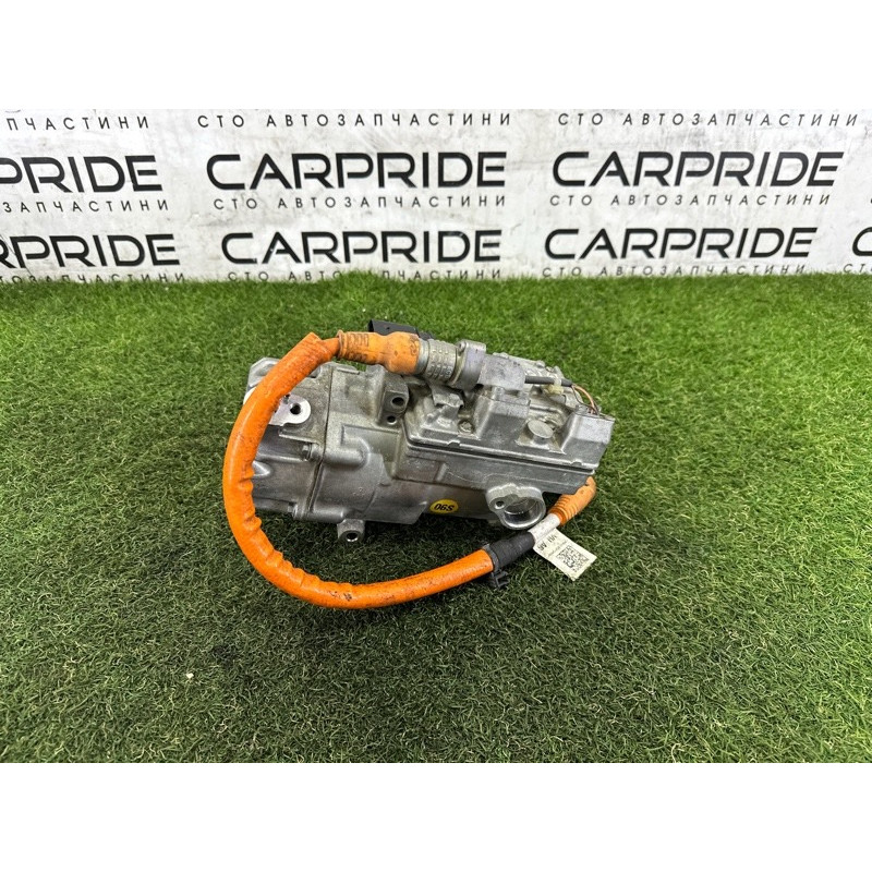 Компрессор кондиционера (отопление и кондиционирование) Volkswagen Touareg NF 2013 3.0 Hybrid 7P0820803H