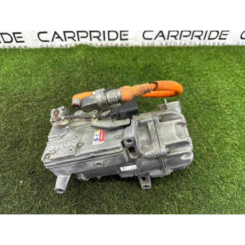 Компрессор кондиционера (отопление и кондиционирование) Volkswagen Touareg NF 2013 3.0 Hybrid 7P0820803H