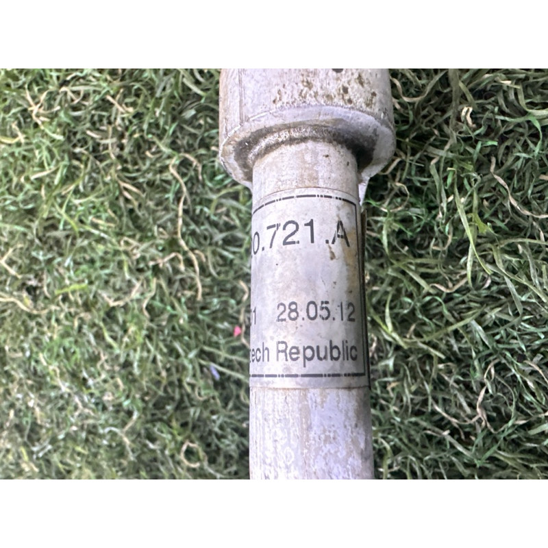 Трубка кондиционера (отопление и кондиционирование) Volkswagen Touareg NF 2013 3.0 Hybrid 7P0820721A