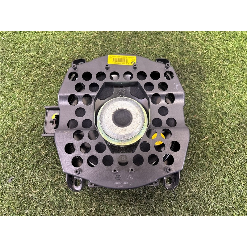 Сабвуфер (электрика) BMW X5 F15 2015 4.4 65139247342