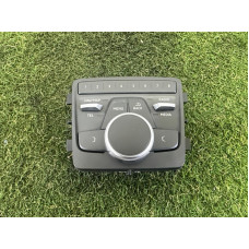 Блок кнопок мультимедиа