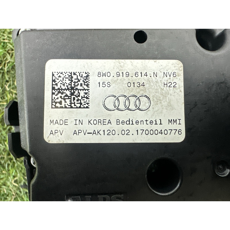 Блок кнопок мультимедиа (электрика / блоки управления) AUDI A4 B9 2017 2.0 TFSI 8W0919614N