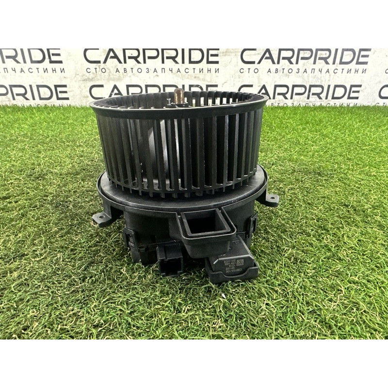 Мотор печки (отопление и кондиционирование) AUDI Q7 4M 2017 2.0 TFSI 4M1820021C