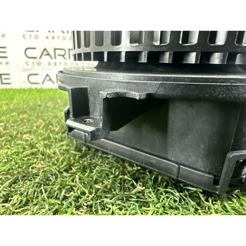 Мотор печки (отопление и кондиционирование) AUDI Q7 4M 2017 2.0 TFSI 4M1820021C