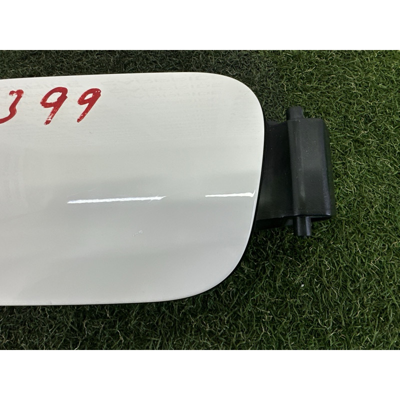 Кришка паливного бака (кузов і елементи) Volkswagen Touareg NF 2011 3.6 7P6809857A