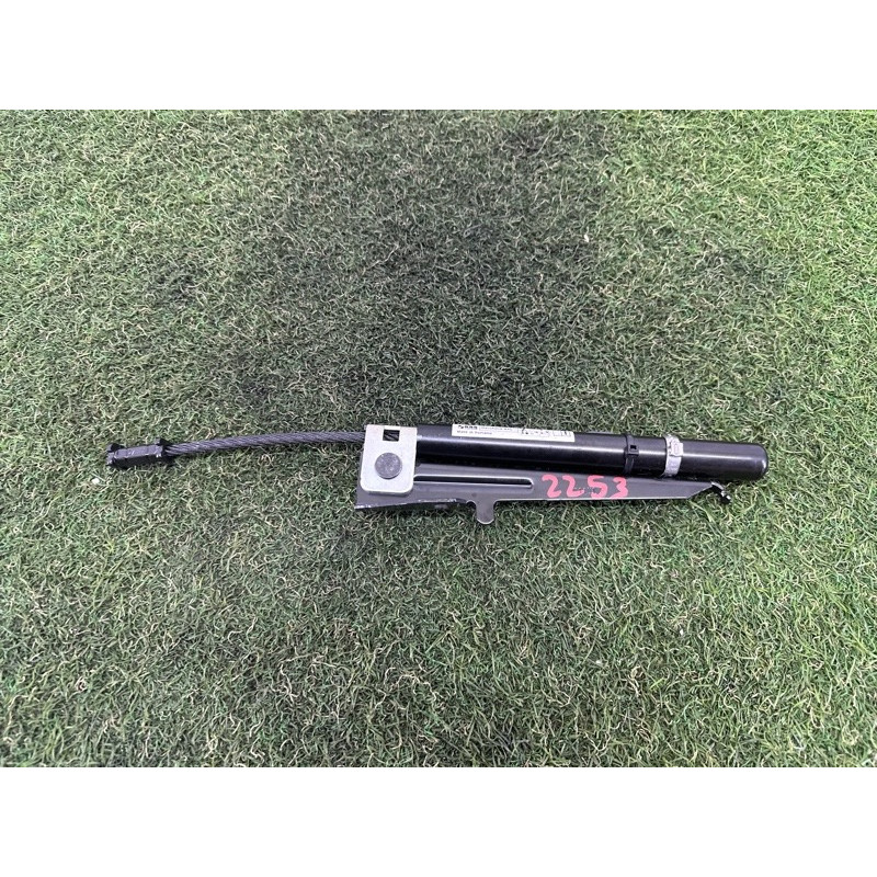 Піропатрон (airbag / безпека) AUDI Q7 4M 2017 2.0 TFSI 4M0857620A