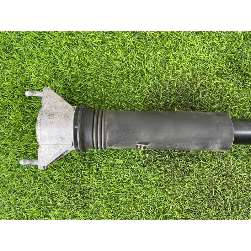 Амортизатор (подвеска) Mercedes-Benz EQB 350 X243 2022 A2433207700