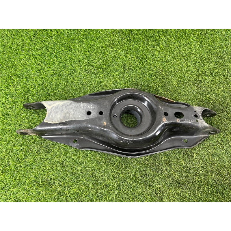 Рычаг подвески (подвеска) Mercedes-Benz EQB 350 X243 2022 A2433522700