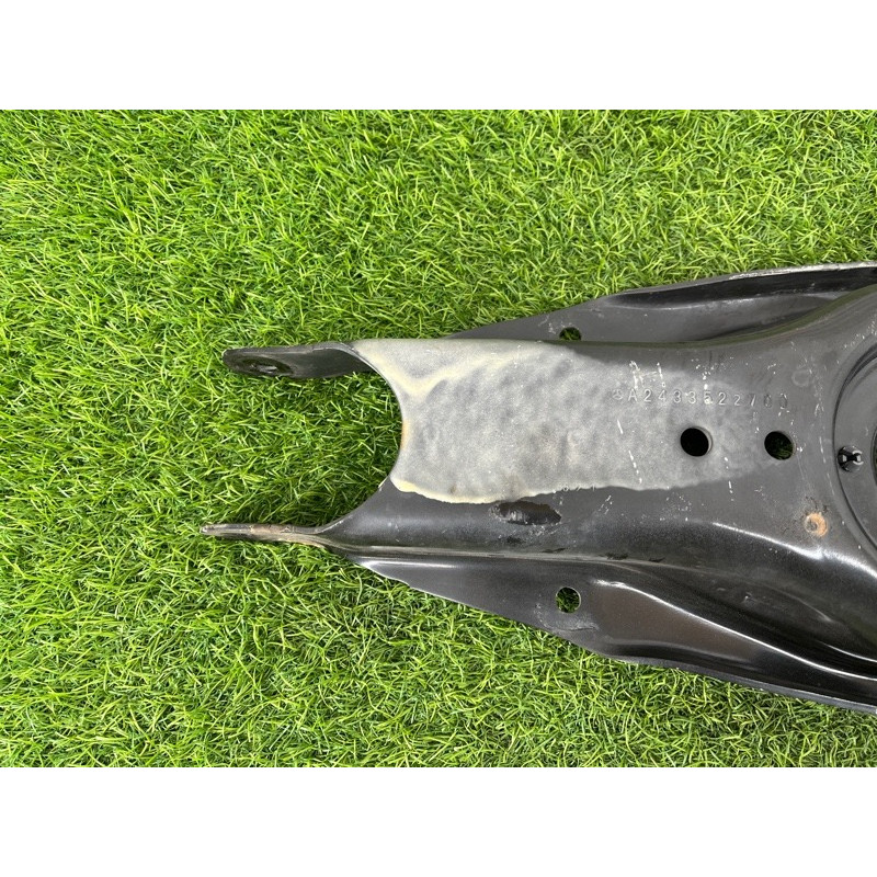 Рычаг подвески (подвеска) Mercedes-Benz EQB 350 X243 2022 A2433522700